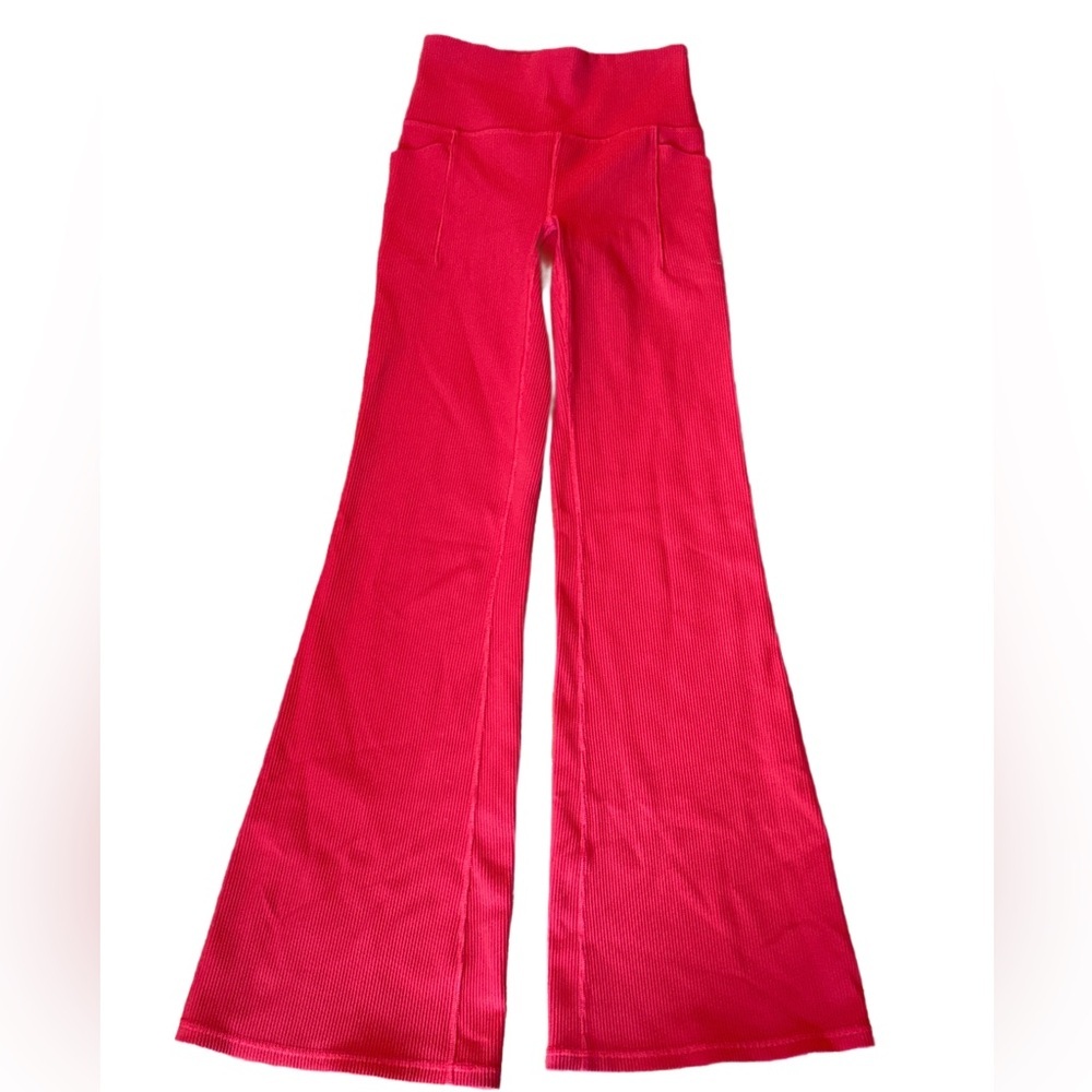 Athleta Salutation Stash Rib Flare Red Pants XS NWOT